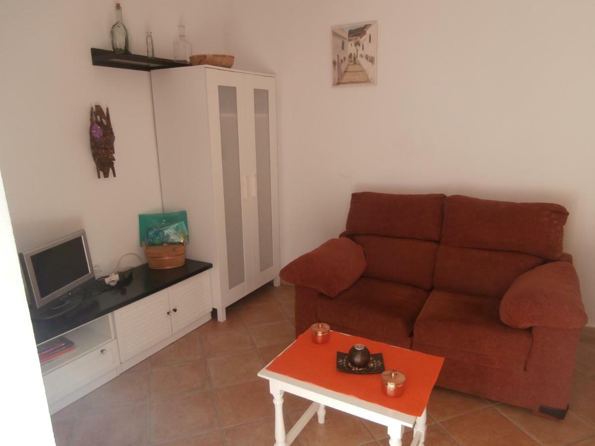La Casa Del Jazmin Apartment เบนัลมาเดนา ภายนอก รูปภาพ